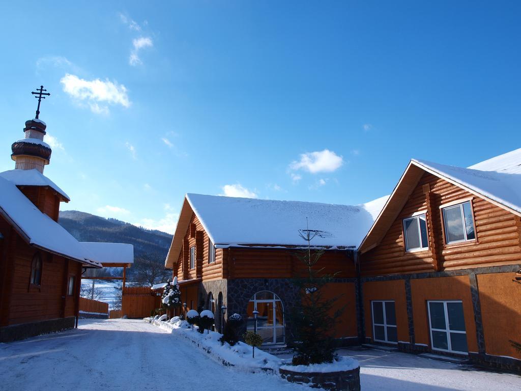 Spa Hotel Zoryani Karpaty วูชกา ภายนอก รูปภาพ