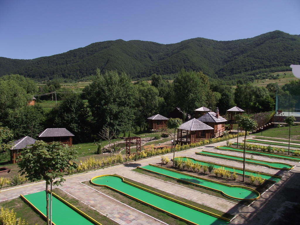 Spa Hotel Zoryani Karpaty วูชกา ภายนอก รูปภาพ
