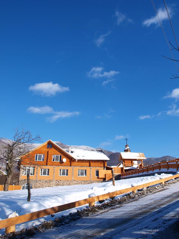 Spa Hotel Zoryani Karpaty วูชกา ภายนอก รูปภาพ